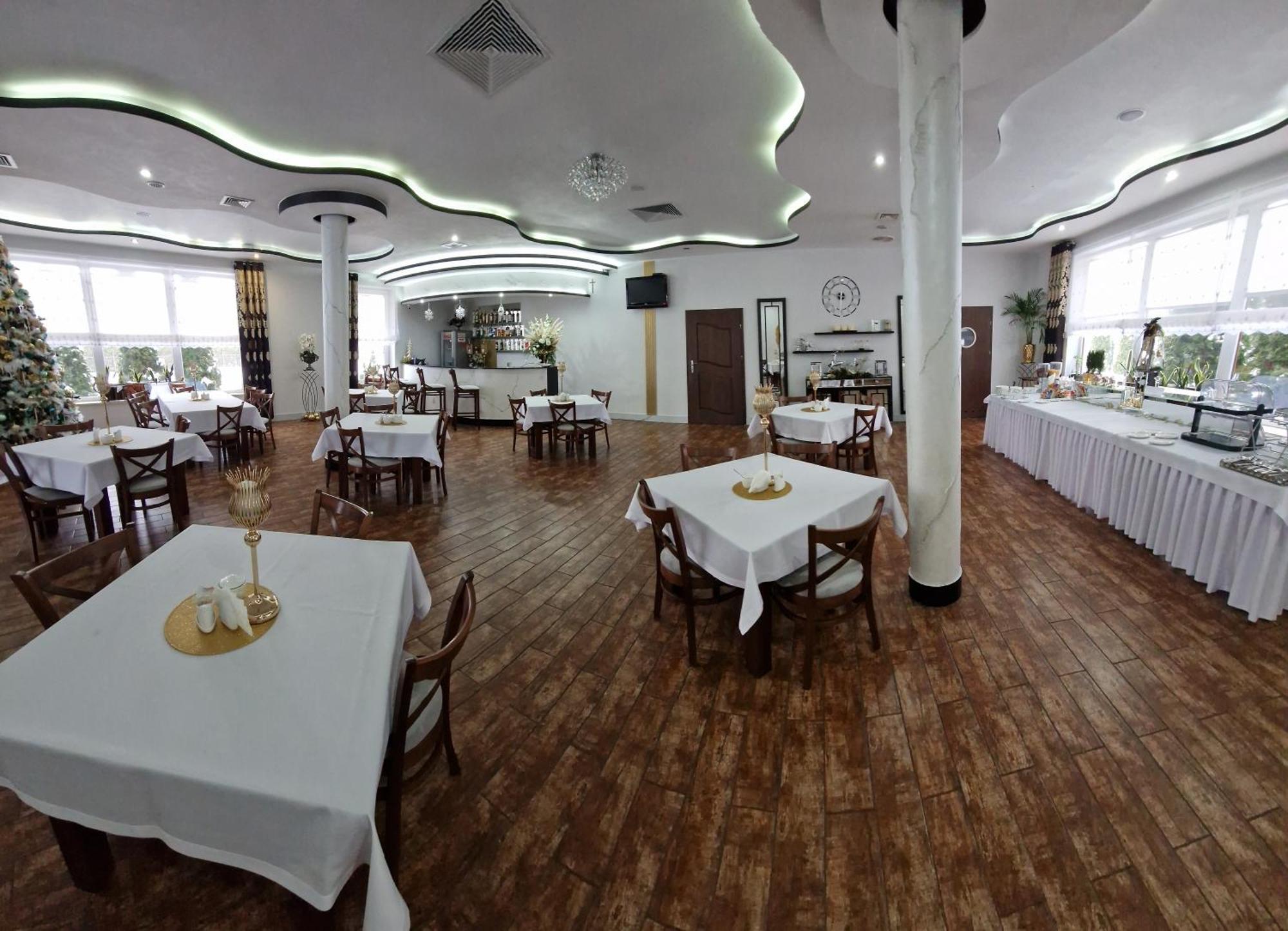 Hotel Cynamon Nowy Sącz Exterior foto